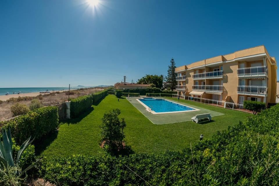 Apartamento Nat En Primera Linea De Playa Playa De Xeraco Exterior foto